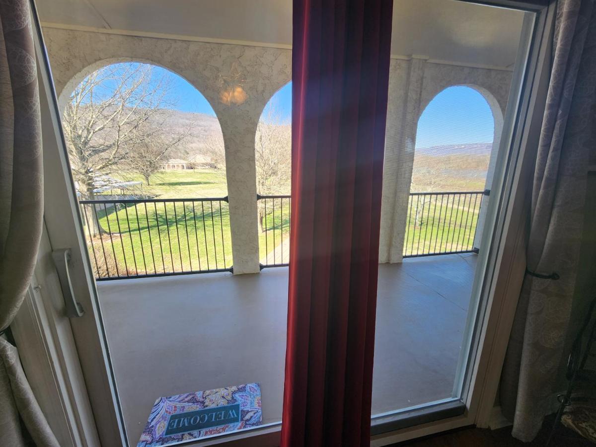 Williams Island Room At Tennessee Riverplace Chattanooga Buitenkant foto