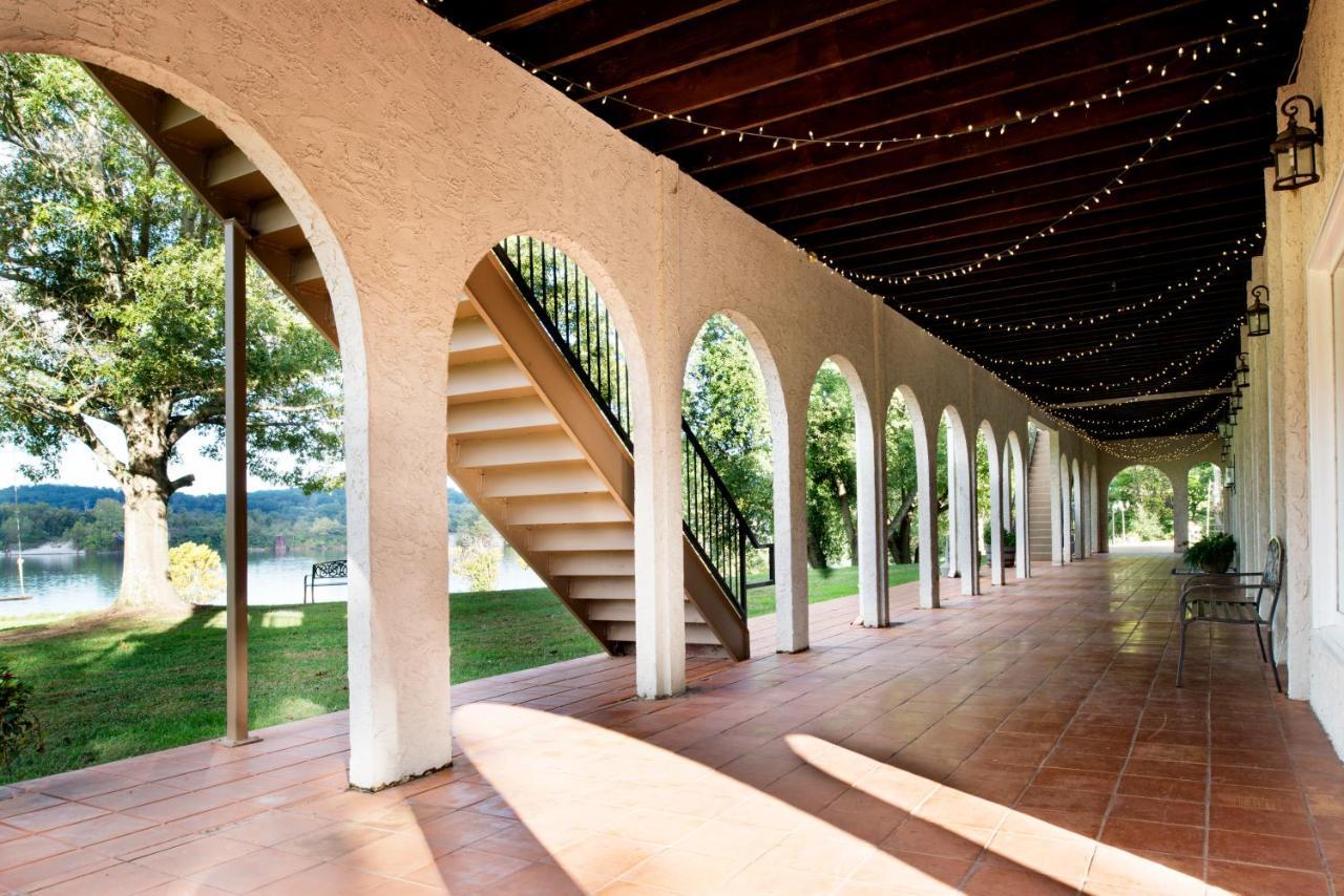 Williams Island Room At Tennessee Riverplace Chattanooga Buitenkant foto