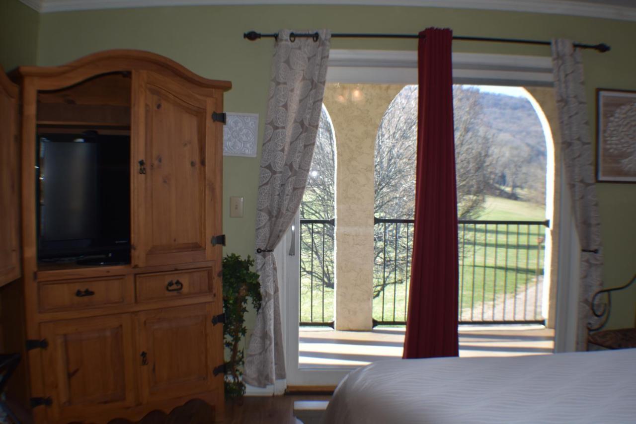 Williams Island Room At Tennessee Riverplace Chattanooga Buitenkant foto